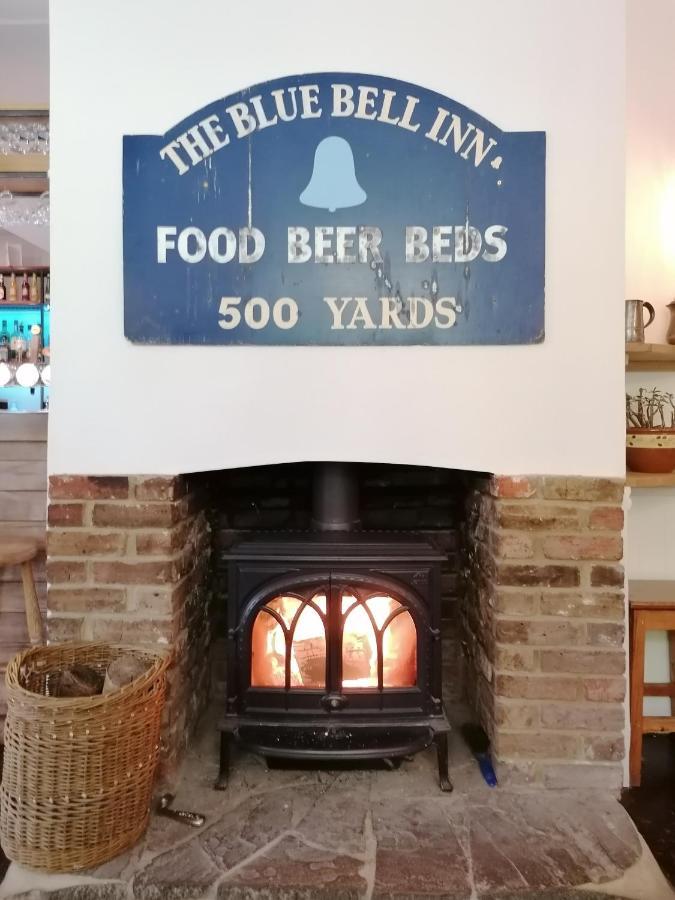 The Blue Bell Otel Midhurst Dış mekan fotoğraf
